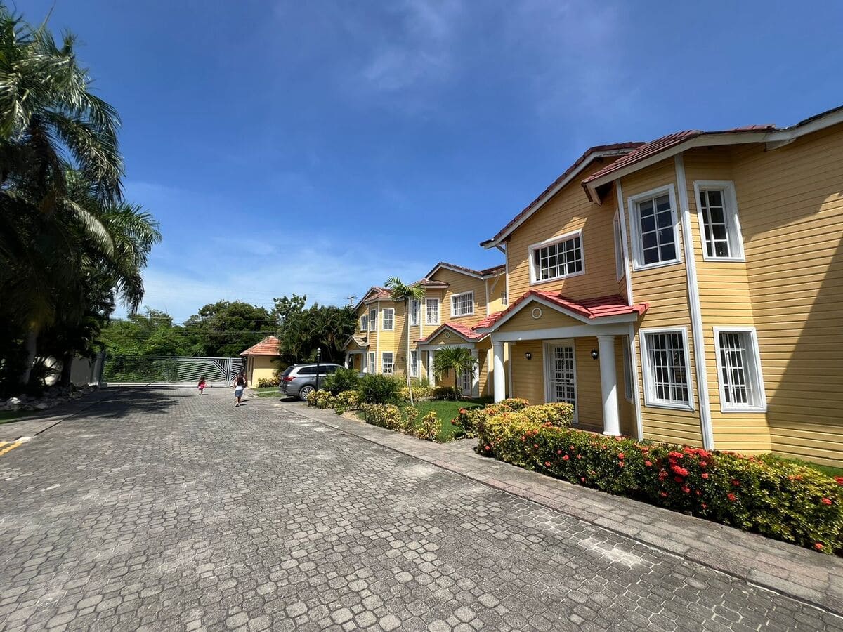 casa-en-venta-en-villas-del-sol-villas-bavaro (11)