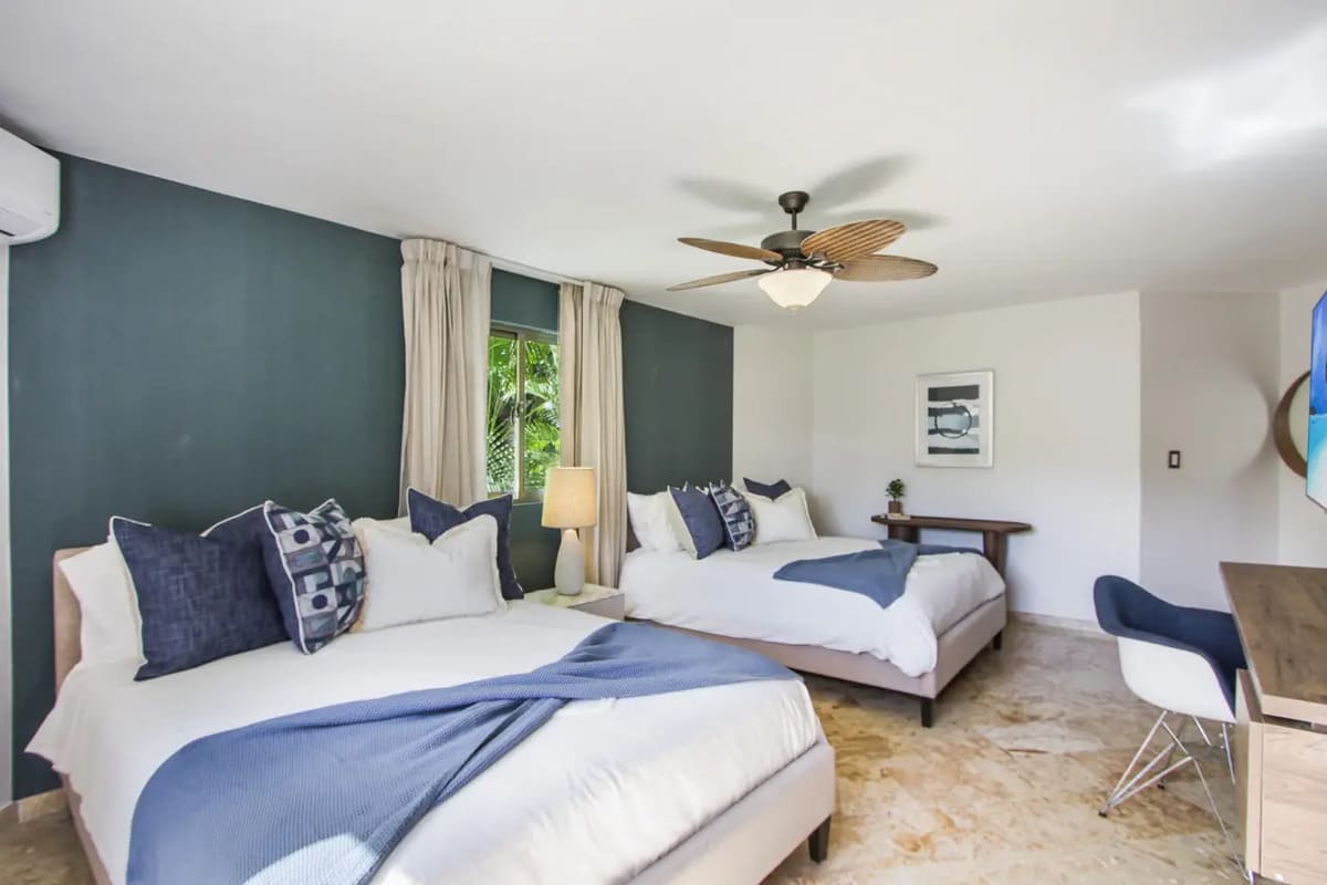 luxury-villa-vacation-rent-vivero-13-casa-de-campo (12)