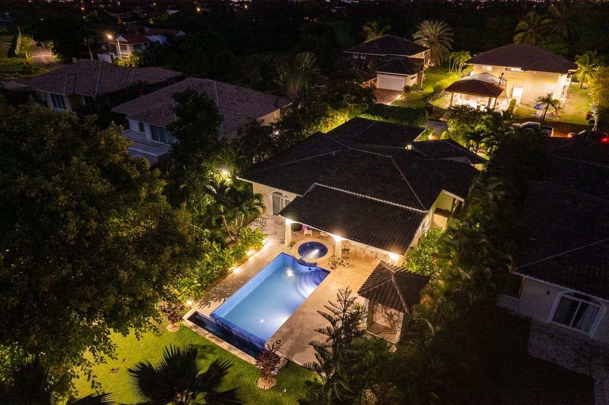 amazing-villa-for-sale-cocotal-bavaro