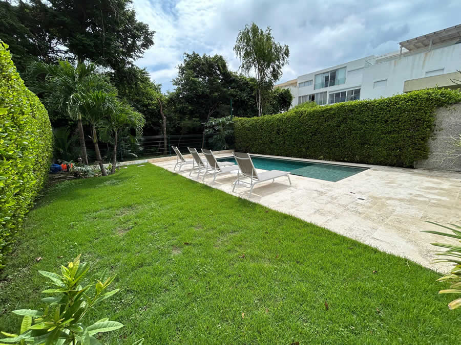 AB79, Exclusive villa for rent in Punta Cana Village